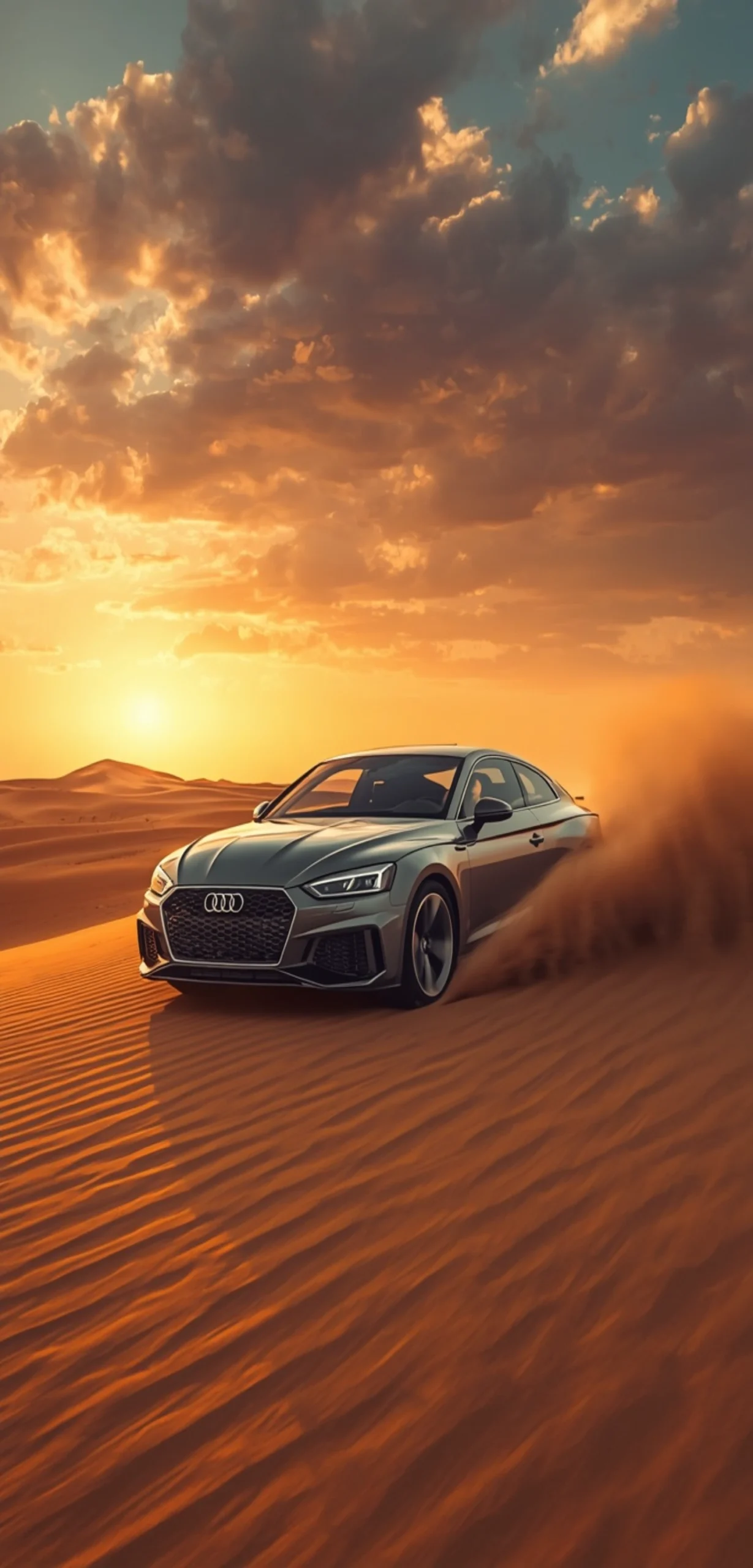 Dunkelgrauer Audi RS5 driftet durch goldene Wüstendünen bei Sonnenuntergang als 4K Handy-Hintergrundbild